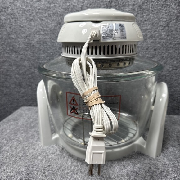 Magic Chef Convection Oven Steamer Slow Cooker MCSGC07W 750 Watts - Picture 4 of 4